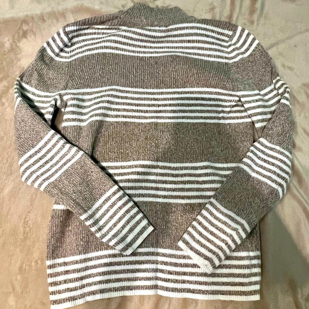 Karen Scott Ribbed Mock Neck Sweater - Size Medium